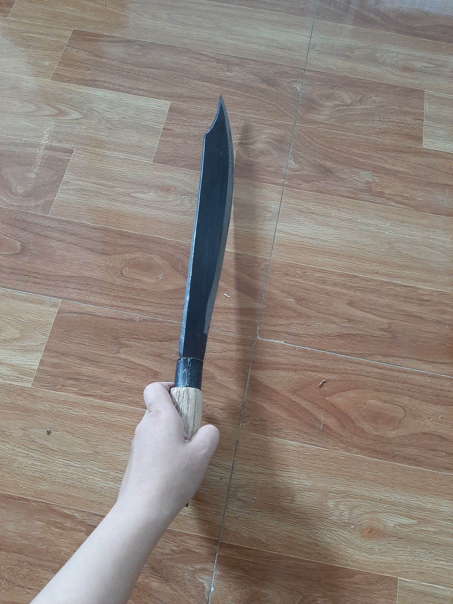 dao chặt củi cán cây