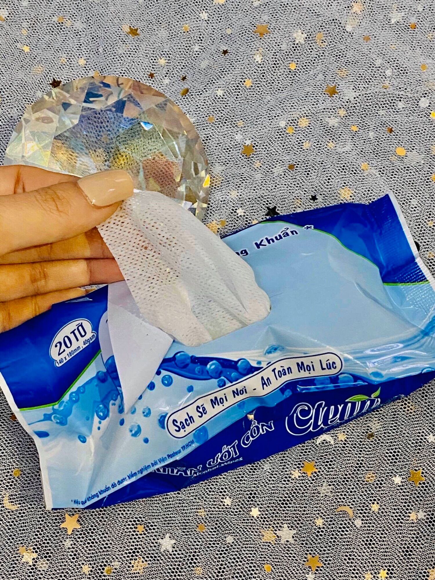 Khăn ướt cồn cao cấp (20 tờ/ gói)