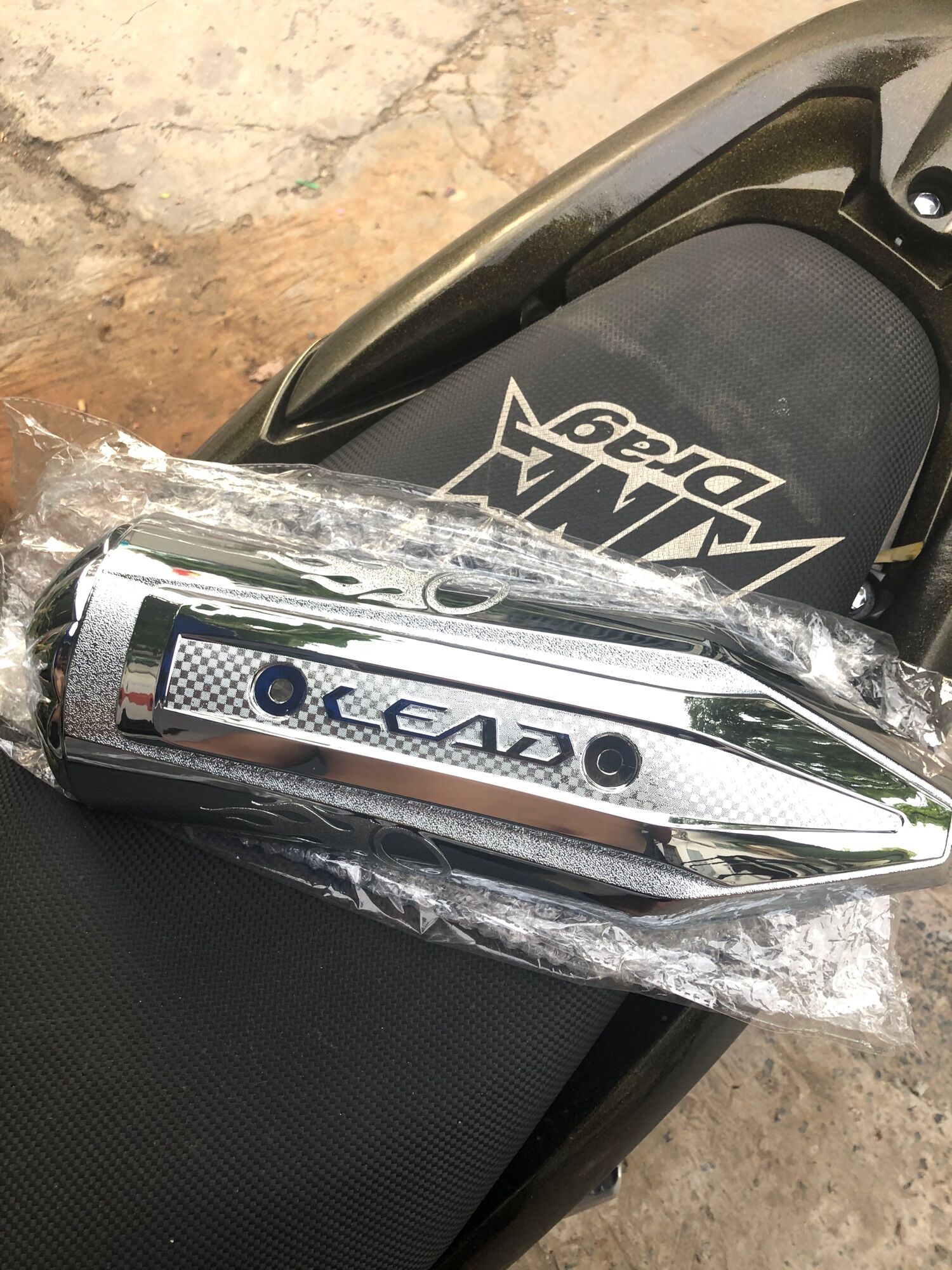 Ốp pô LEAD nhựa xi 125 2013-2017
