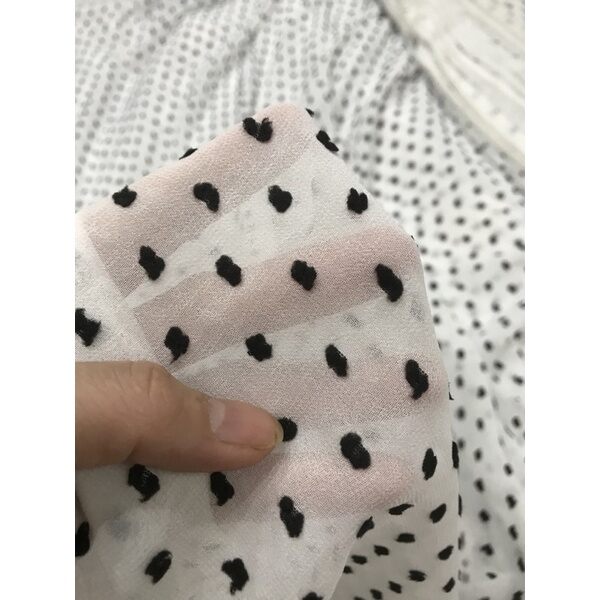 Vải voan chiffon thêu hạt chấm bi đen mềm rũ đẹp xinh giá 1m_