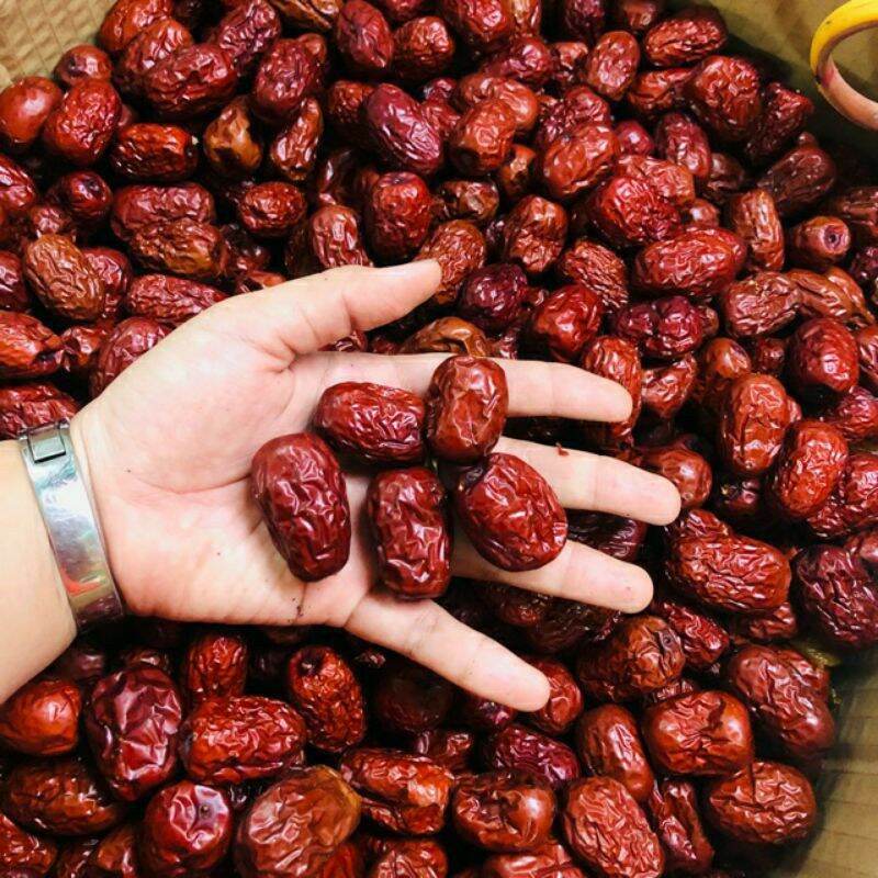 Táo đỏ Tân Cương loại to 500gram