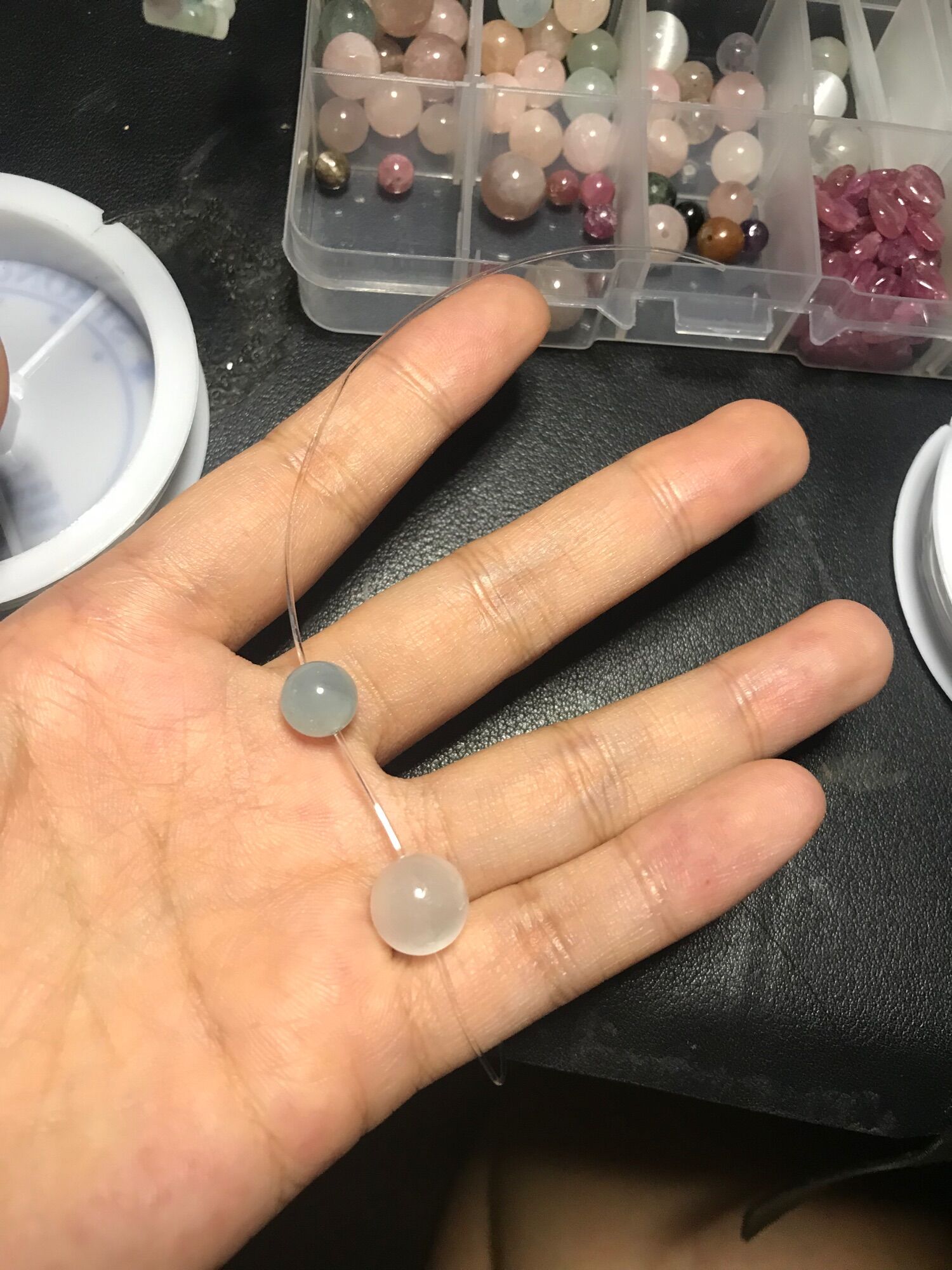 Cuộn dây cước xỏ vòng trắng trong, co dãn tốt