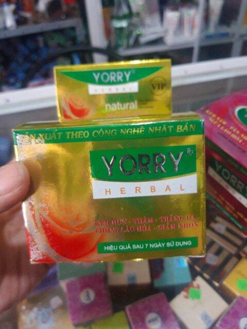 [HCM]Kem Dưỡng Ẩm Trắng Da Ngừa Mụn YORRY