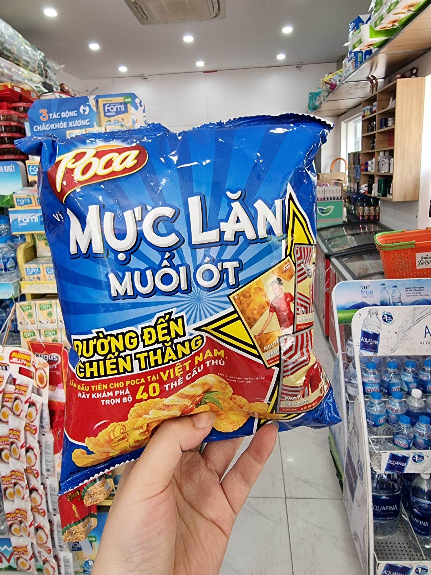 Bịch Bimbim Poca mực lăn muối ớt 10 gói