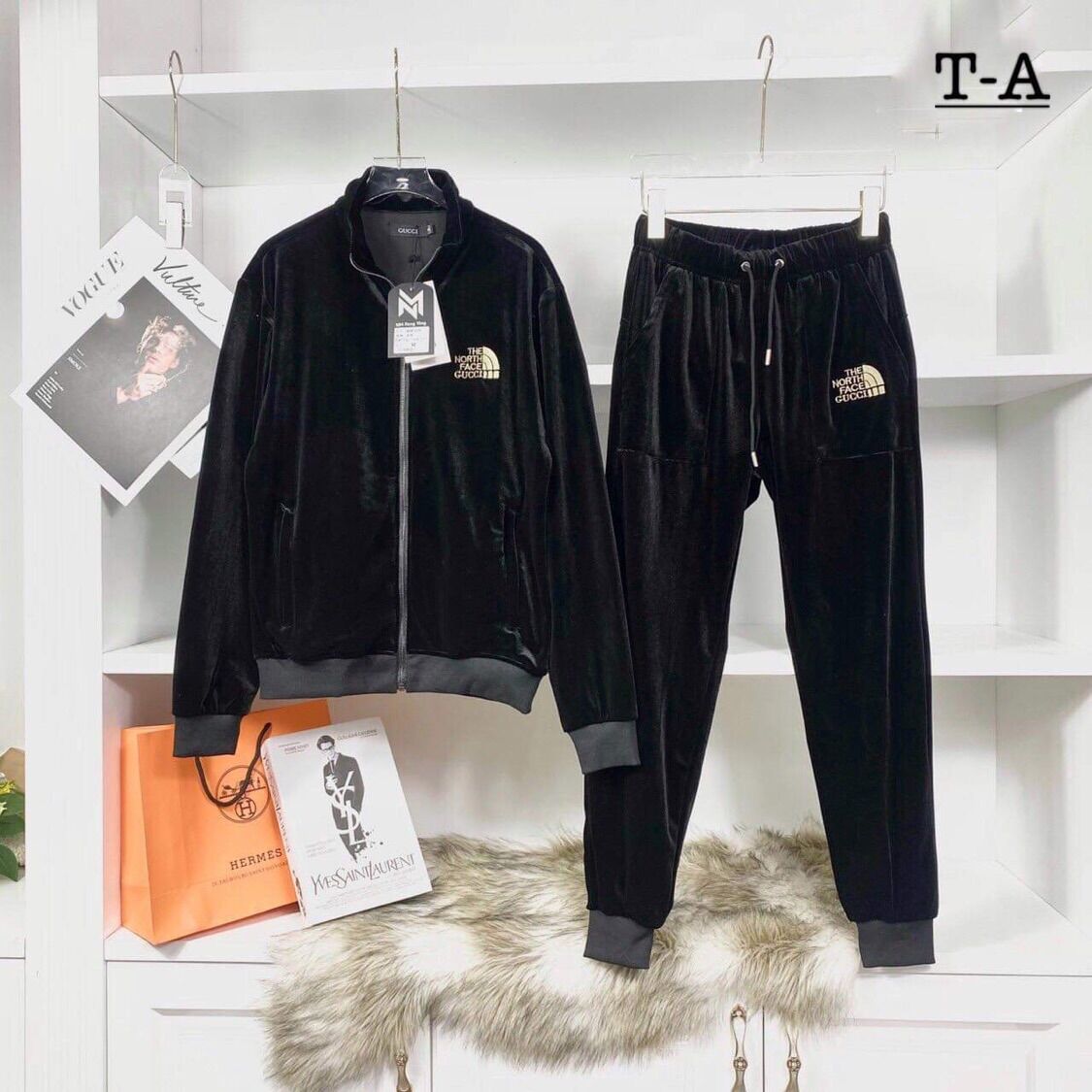 Bộ thể thao nam nữ, bộ nỉ nhung GG thu đông mẫu mới - Bee Shop