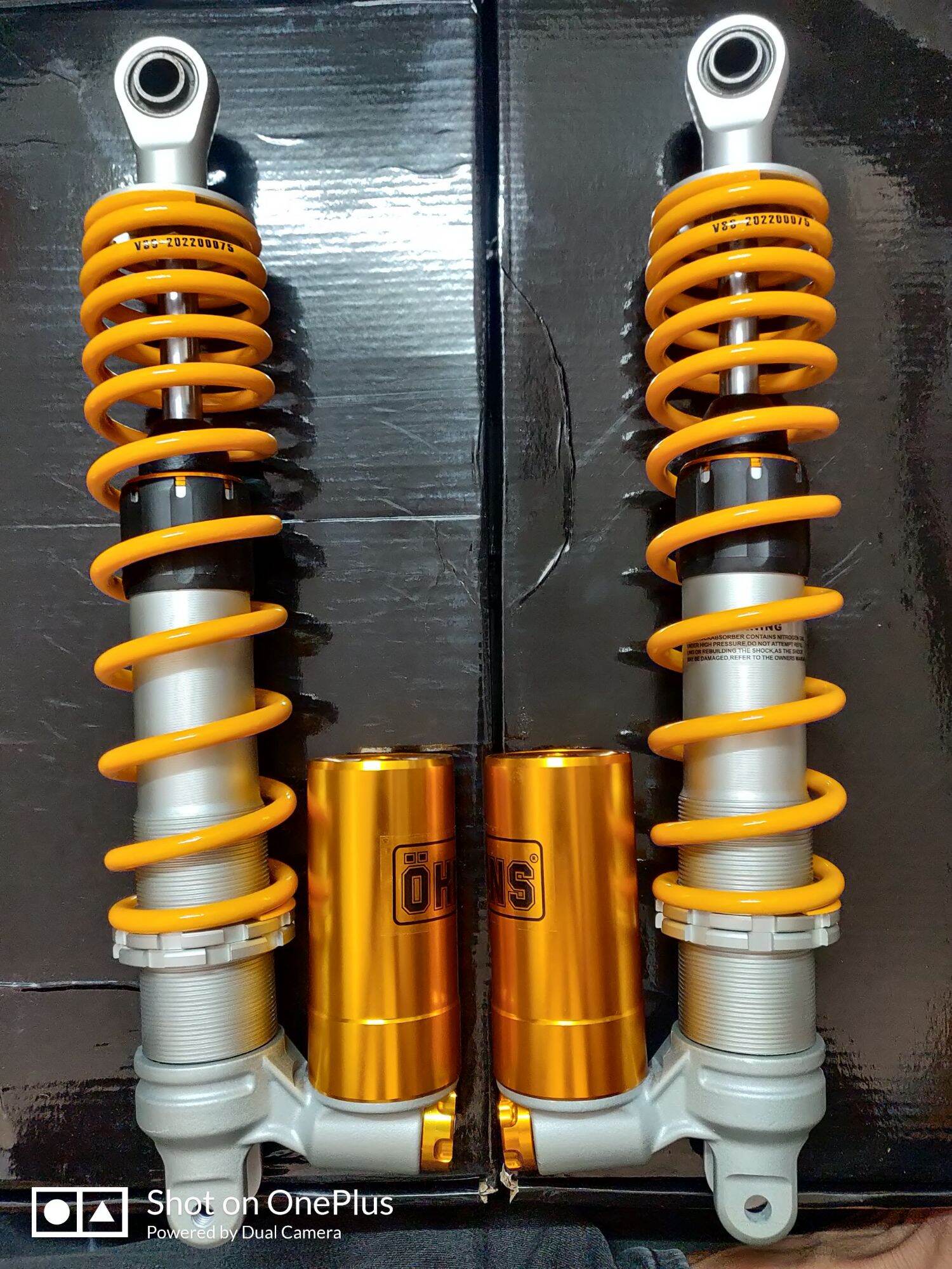 Phuộc Ohlins bình dầu dưới 38cm gắn Sh Viêt Nam