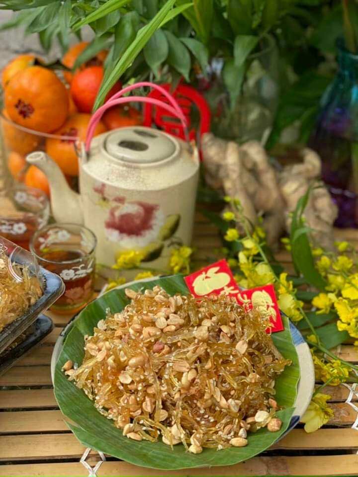 MỨT GỪNG SỢI DẺO MÈ ĐẬU PHỘNG 300g