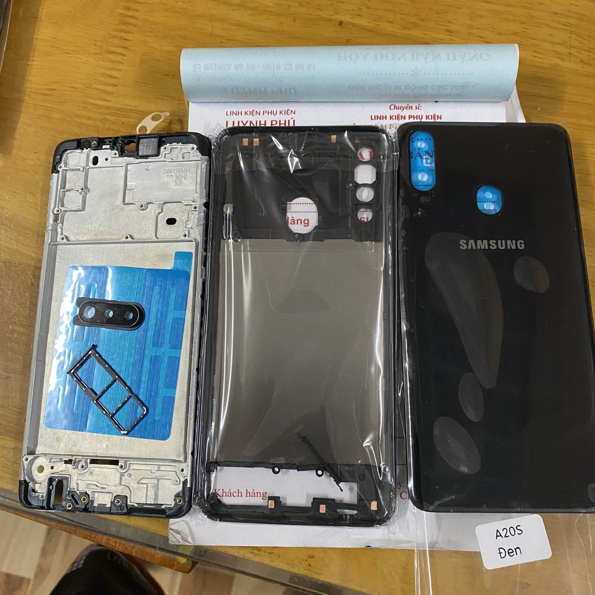 Vỏ samsung A20s có khay sim bao test