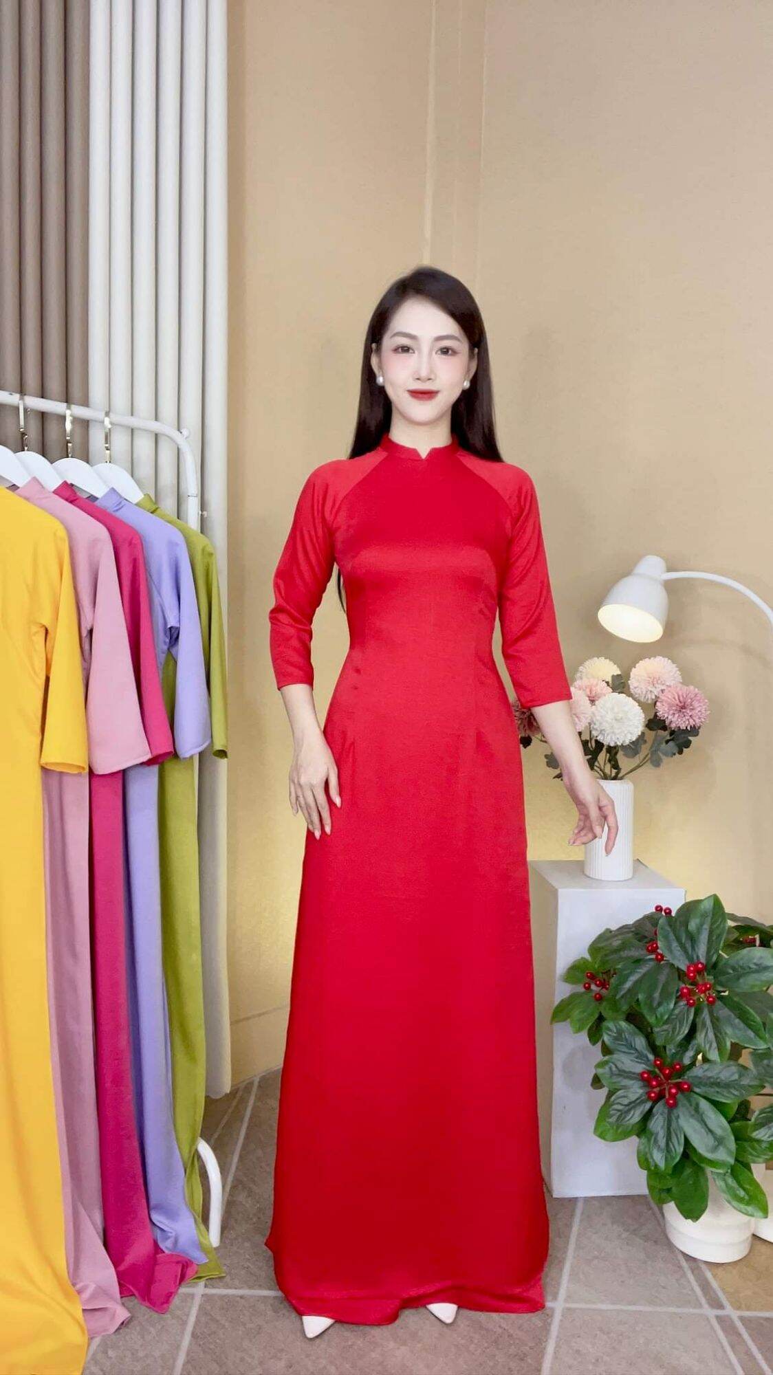 áo dài trơn đỏ cao cấp. kèm quần