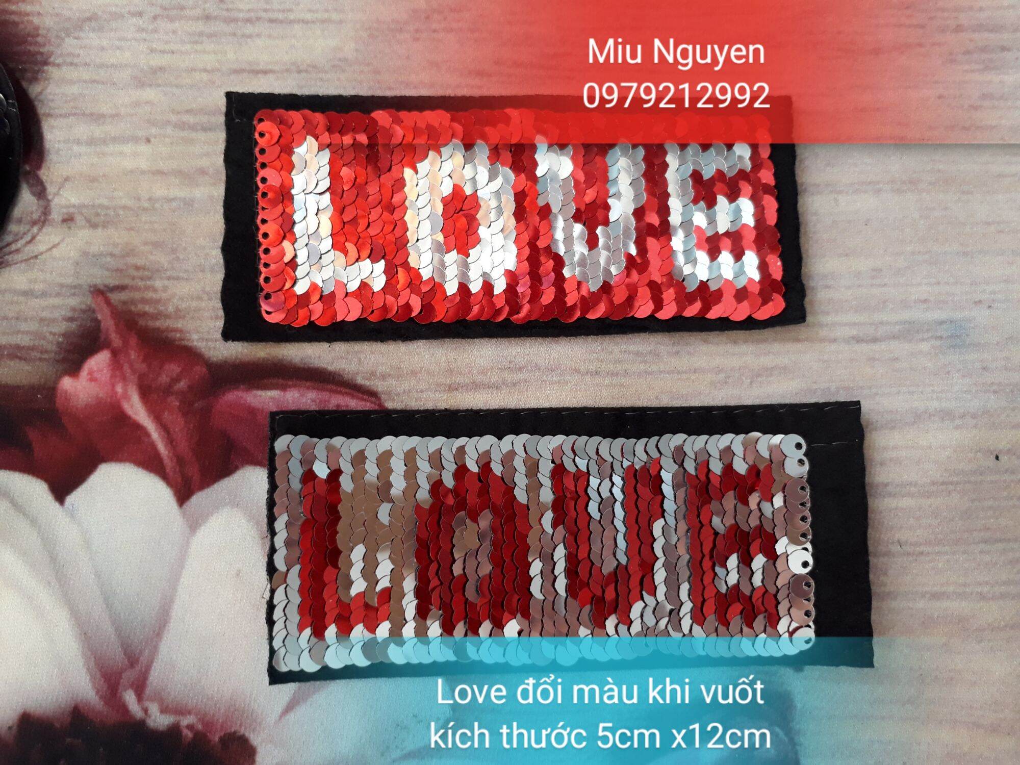 Hình dán vuốt đổi màu