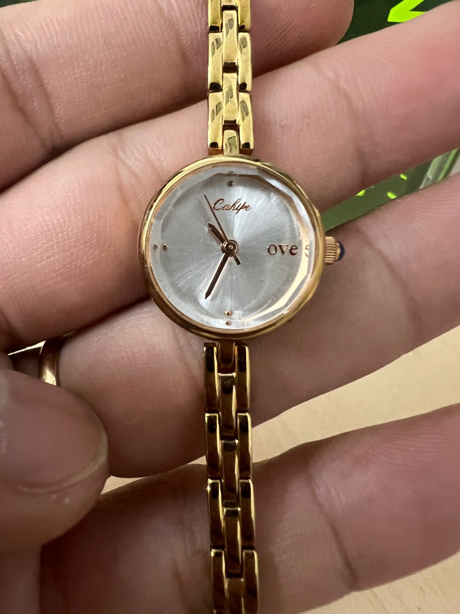 Đồng hồ nữ OVE Nhật size 20mm, mạ vàng toàn thân PVD, kim cọc vàng dây khoá nguyên zin, máy zin mới 97%