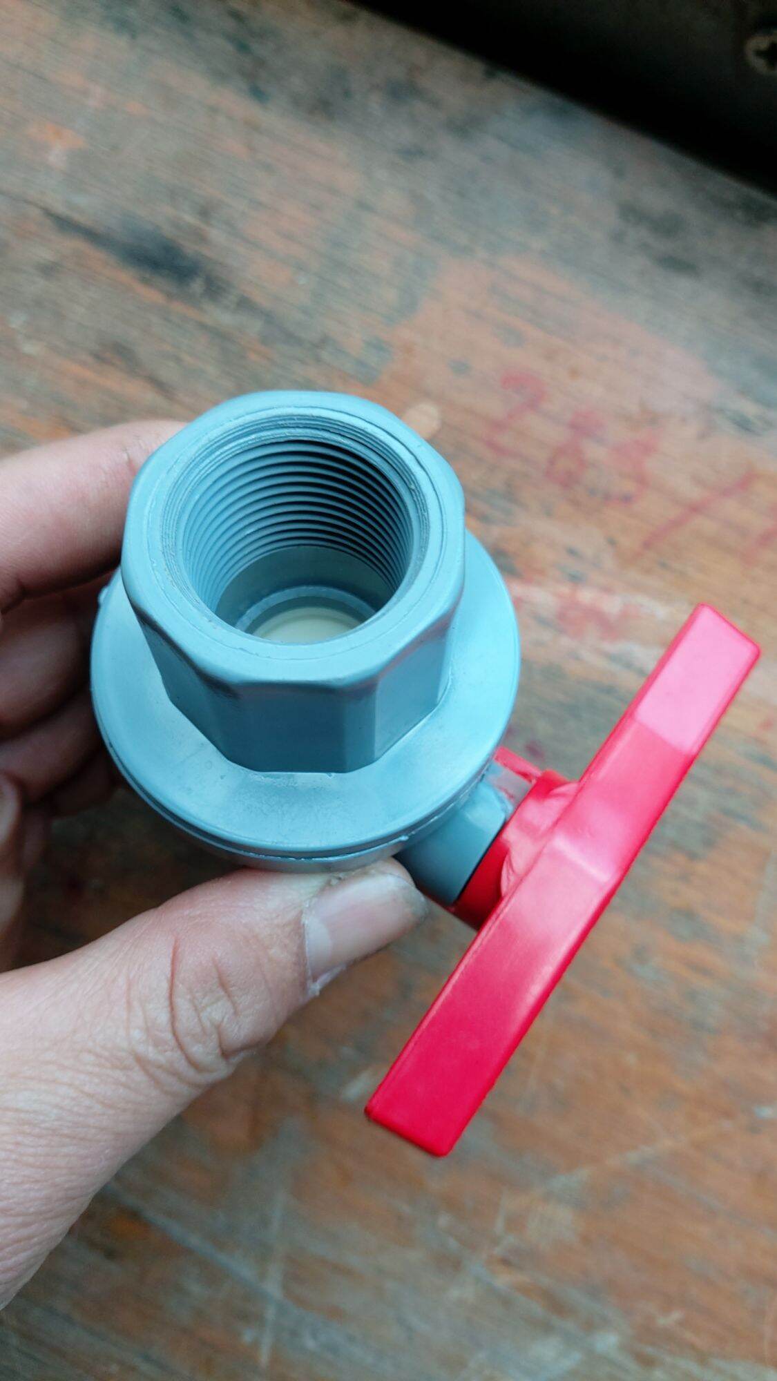 bộ gồm 6 van khóa nước pvc ren trong phi 27