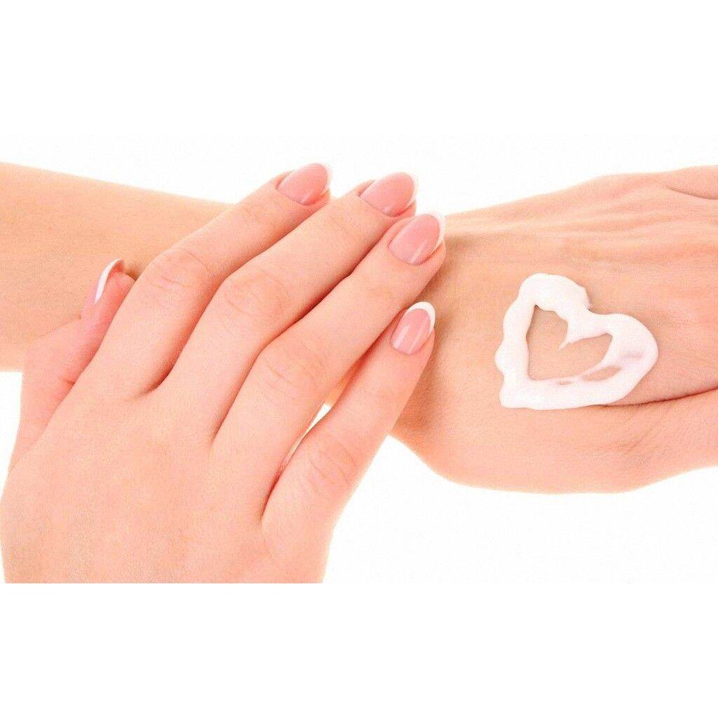 Kem Dưỡng Da Tay Vaseline 85g Thái Lan