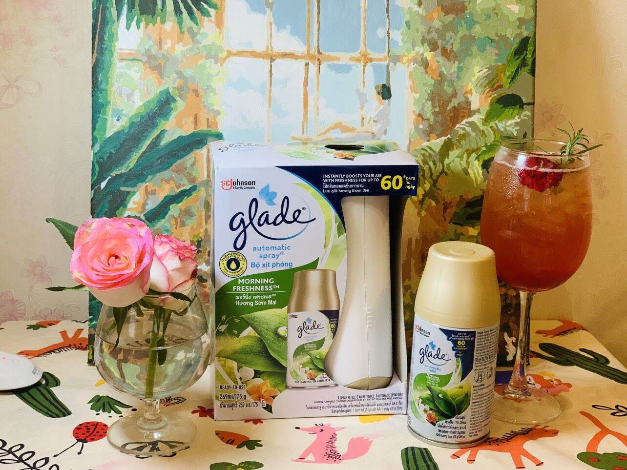 Combo máy +lõi xịt thơm phòng tự động Glade
