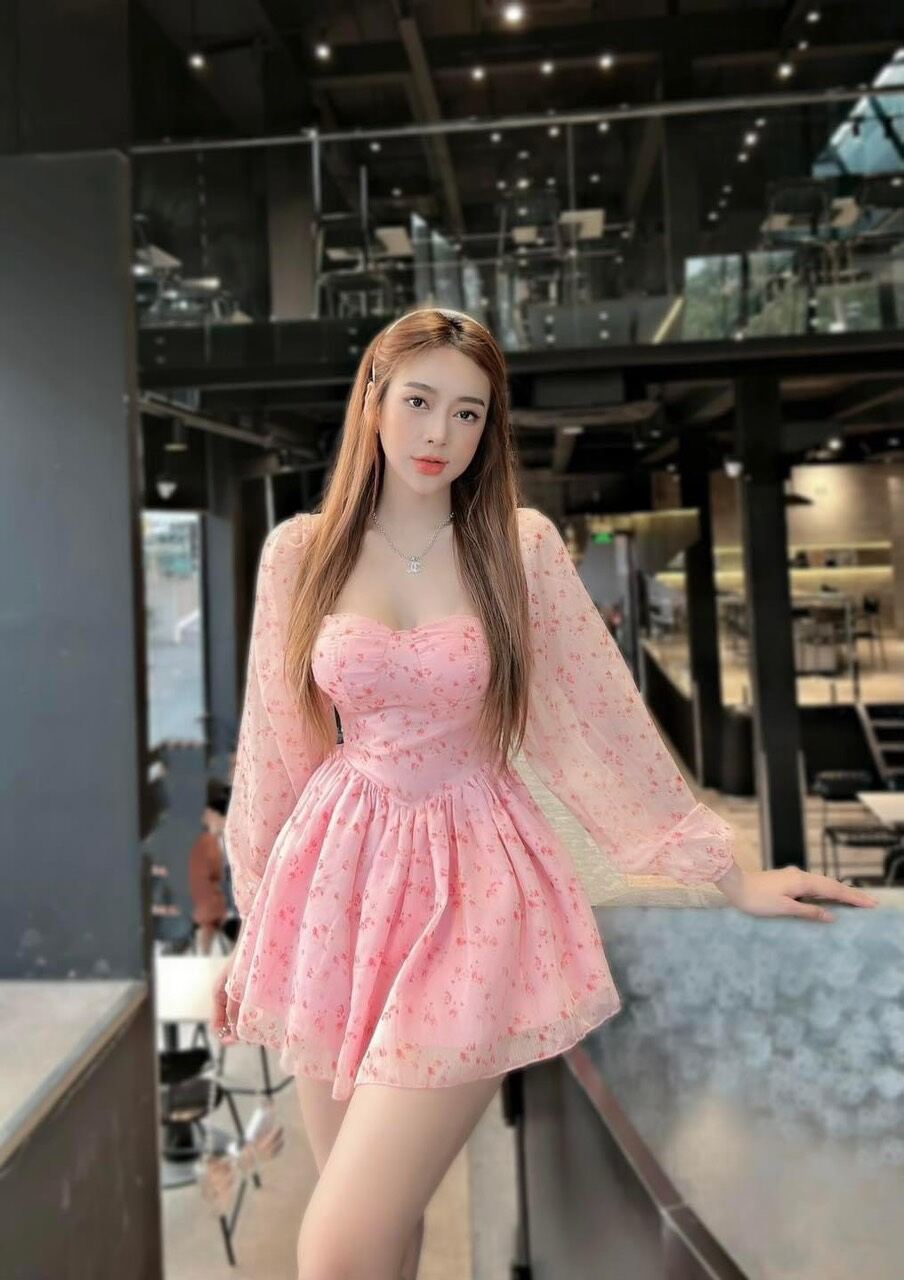 Đầm voan hoa tay dài