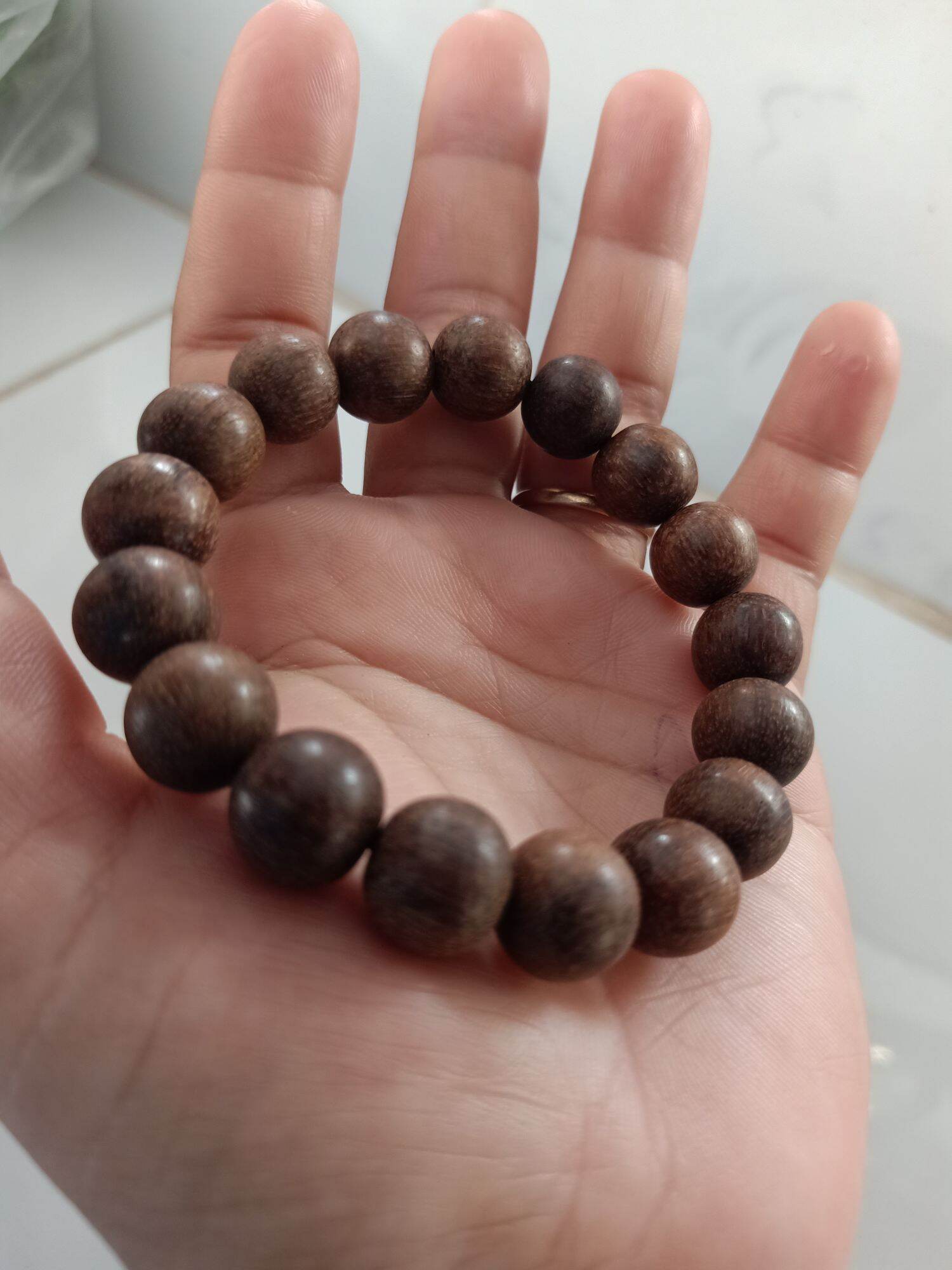 vòng tay rể gỗ dâu tằm rừng