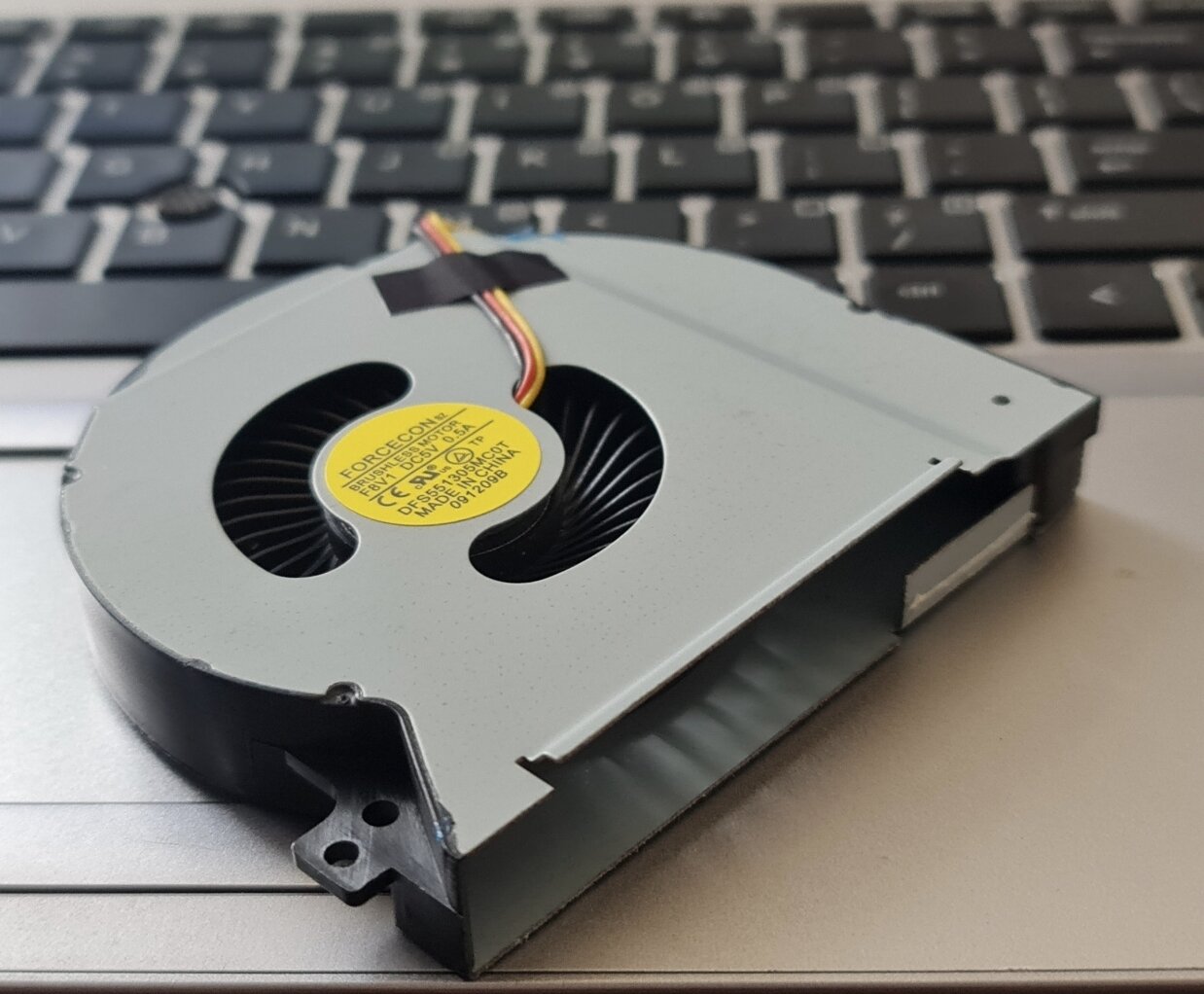 Quạt CPU cho laptop Dell XPS L501X L502X//T5
