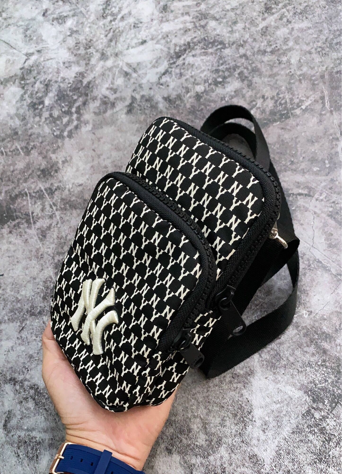 Túi MLB NY mini Black( xuất dư chuẩn)