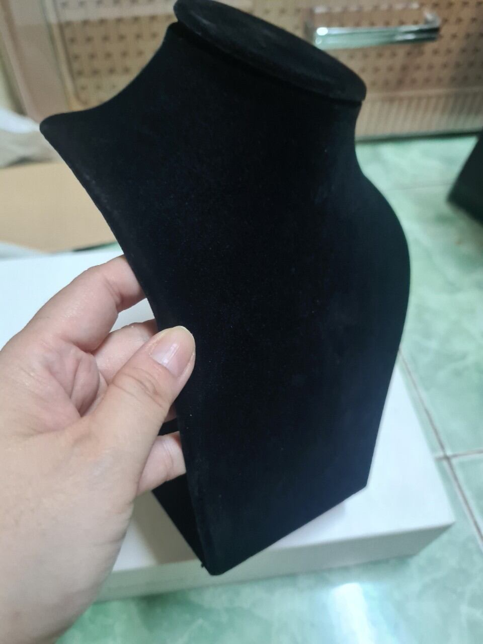 cổ nhung trưng dây chuyền, vòng cổ