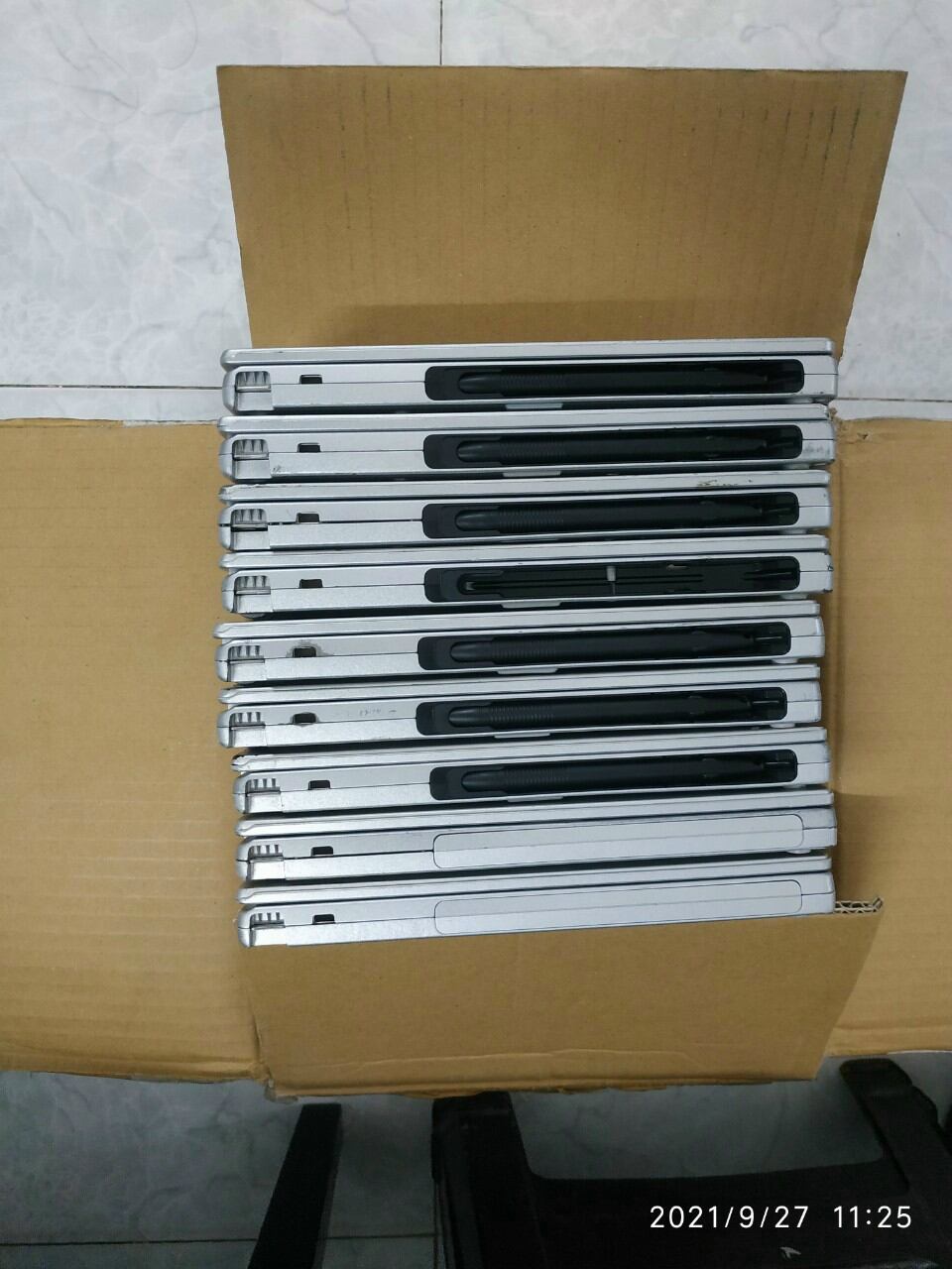 Laptop panasonic LX4