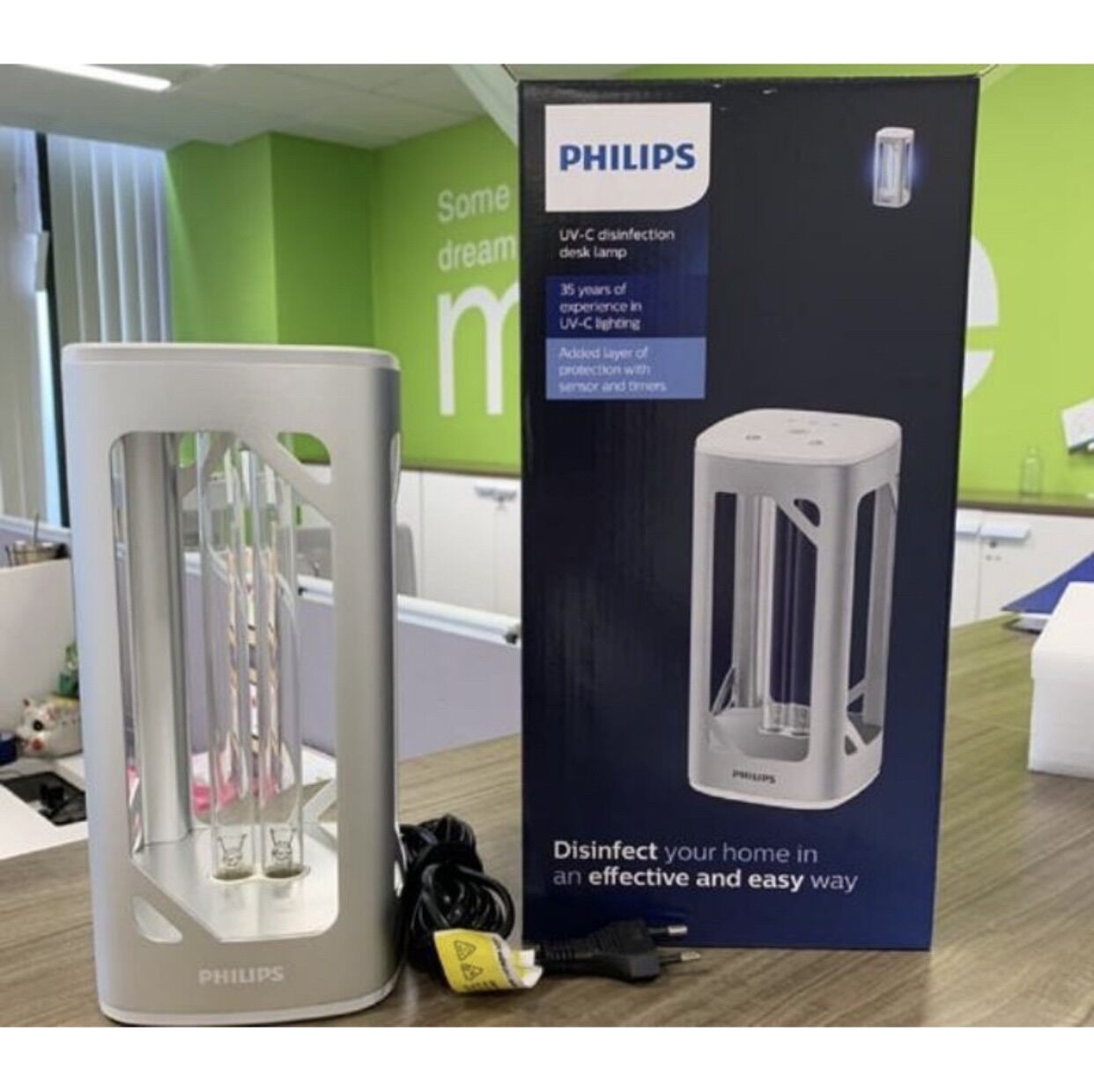 đèn bàn diệt khuẩn - khử trùng UVC Philips -  - vô hiệu vỉrus SAR COVI 2