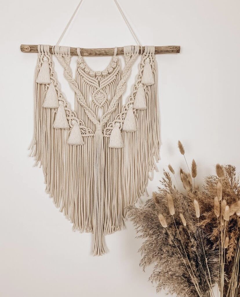 Mành treo tường macrame trang trí nhà, homestay, phòng ngủ độc đáo.