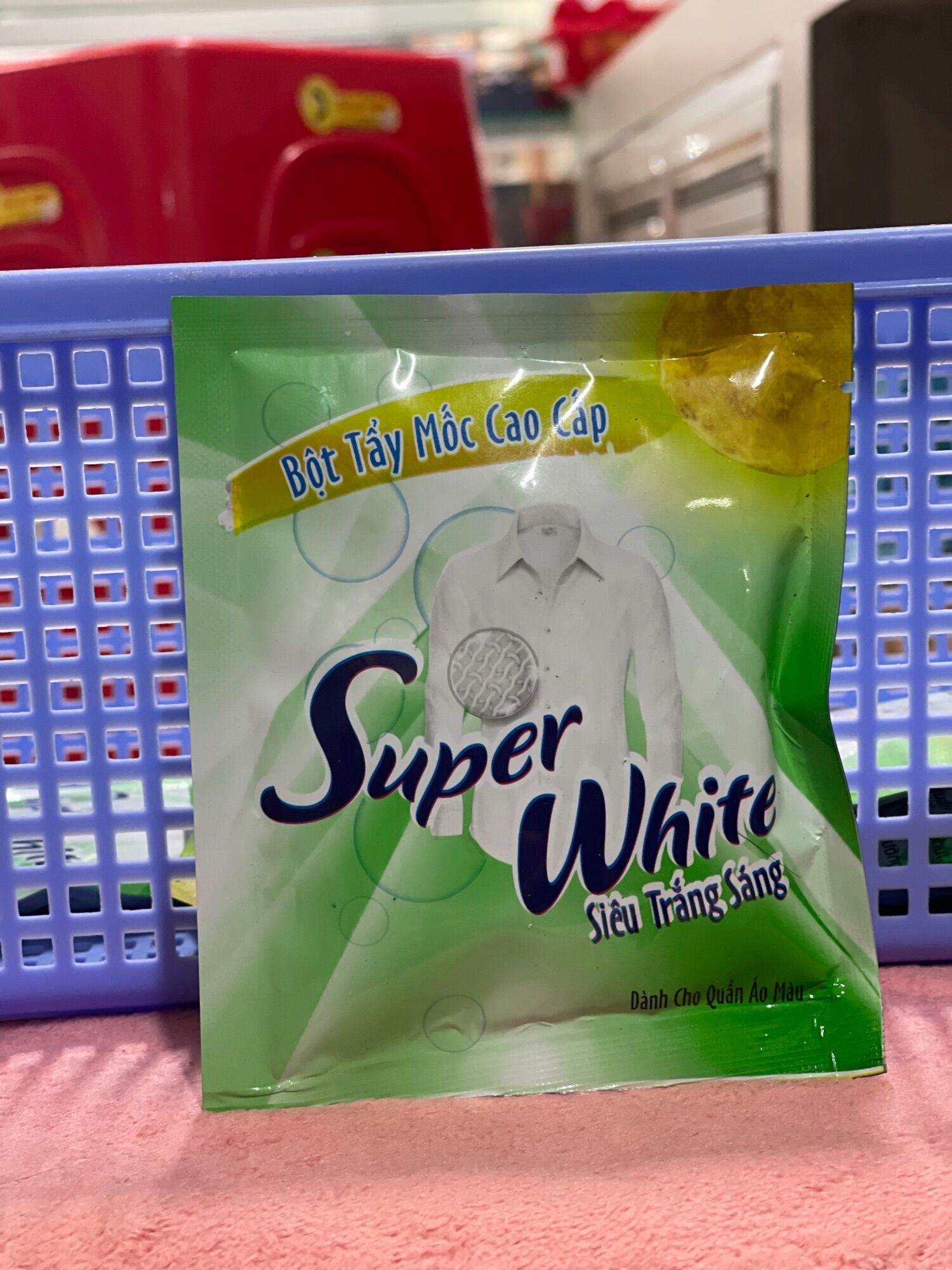 Bột tẩy super white tẩy ố vàng tẩy mốc trên quần áo màu