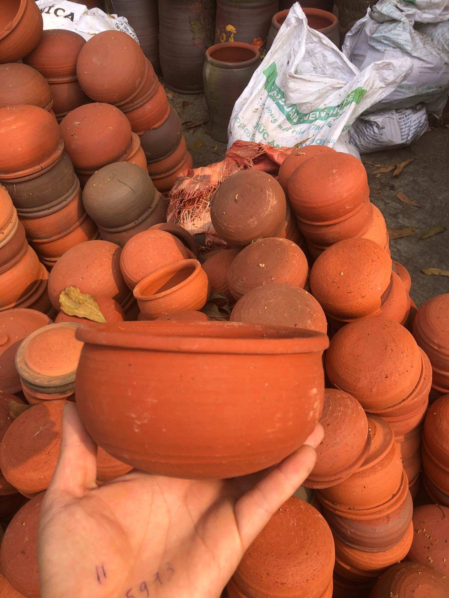 Niêu đất kho cá, nấu cơm
