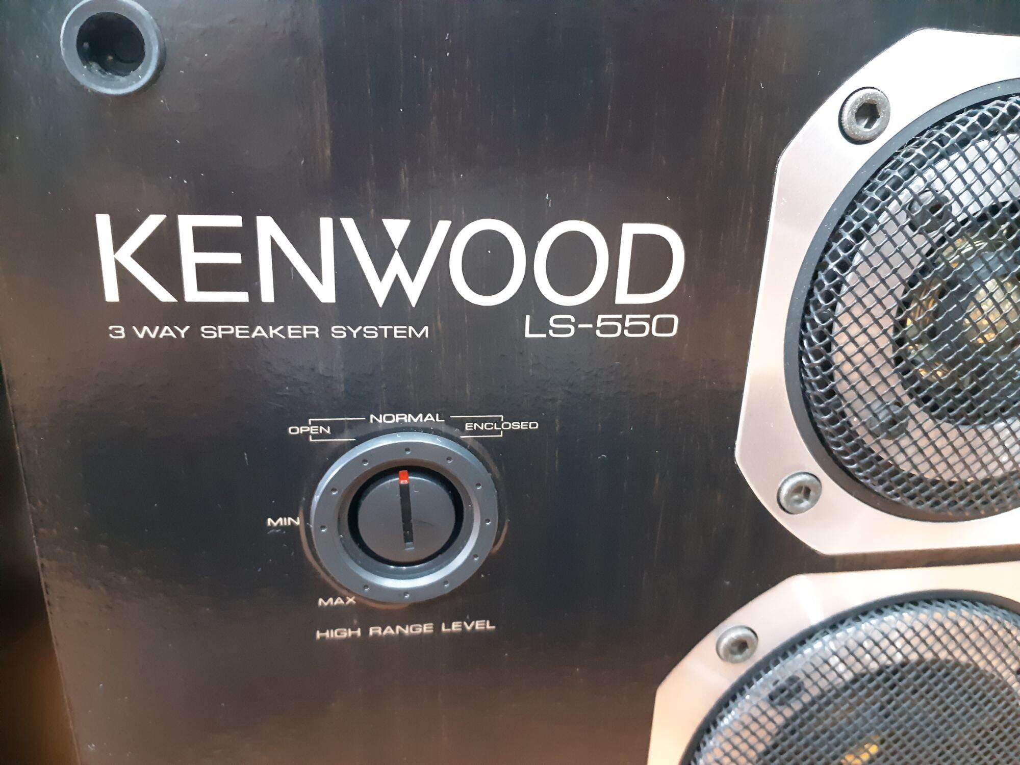 Cặp loa KENWOOD LS-550