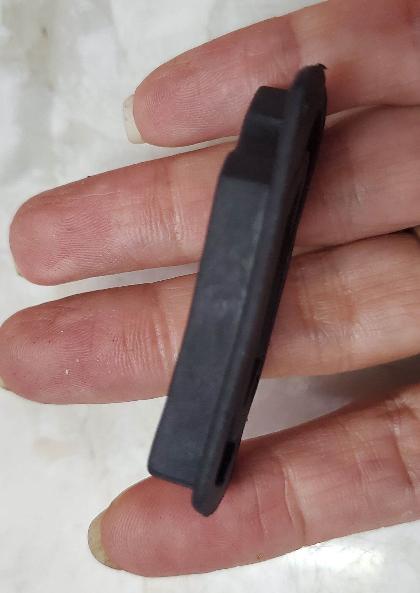 Nắp đậy thắng dầu xe Wave.