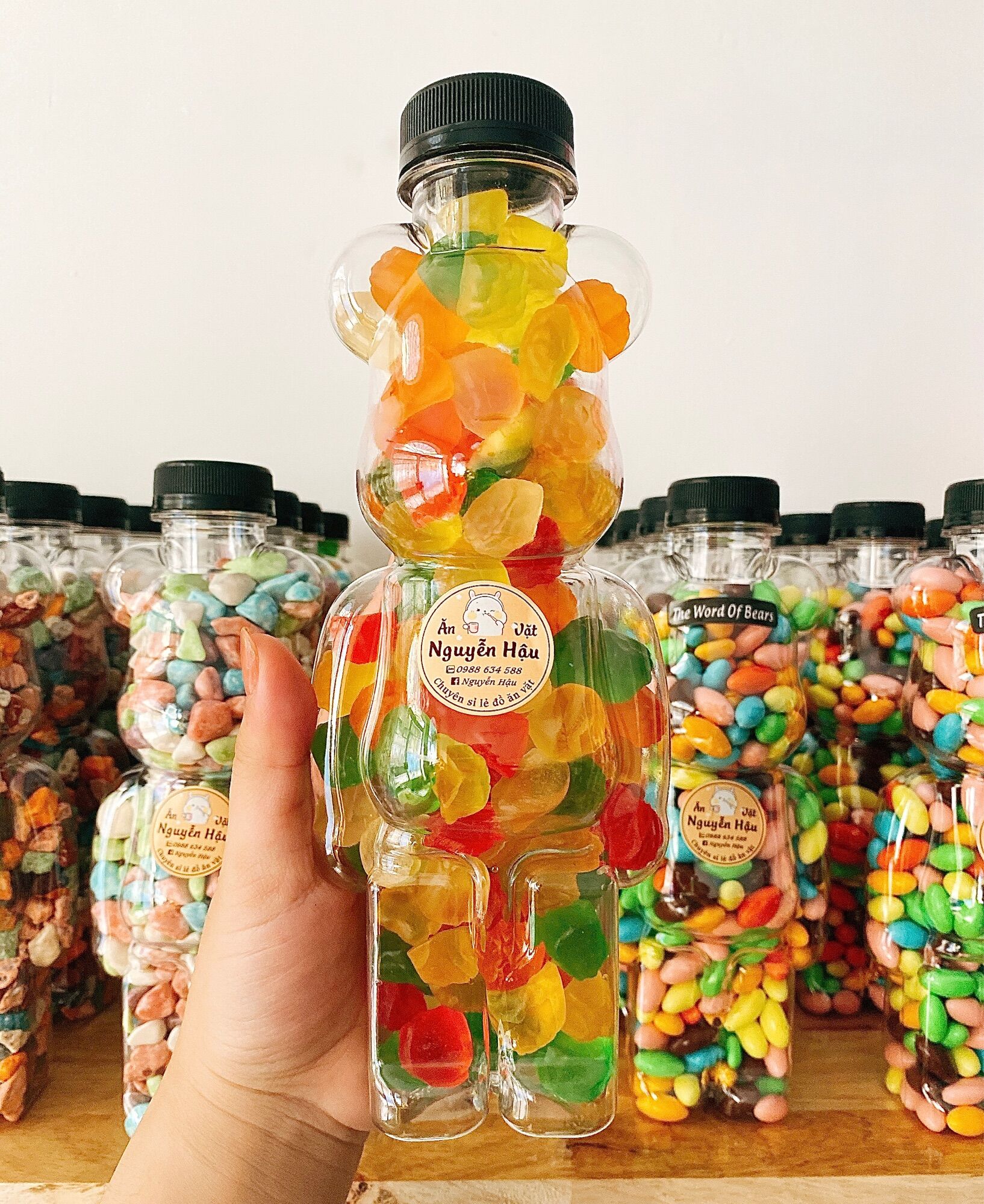 Kẹo chai gấu BearBrick các loại chai 500ml