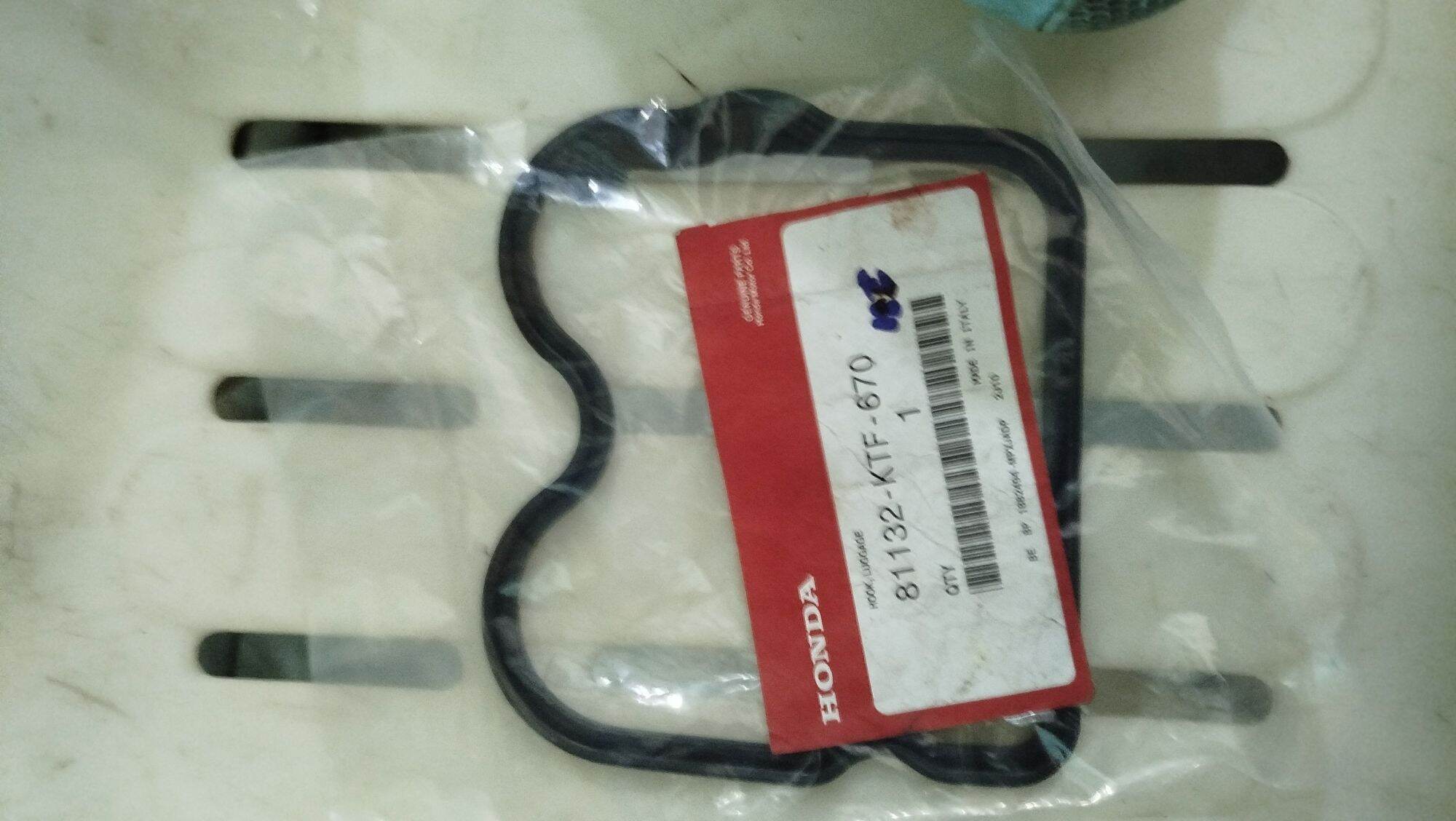 Ron ( Gioăng ) Nắp chao Honda Sh ý