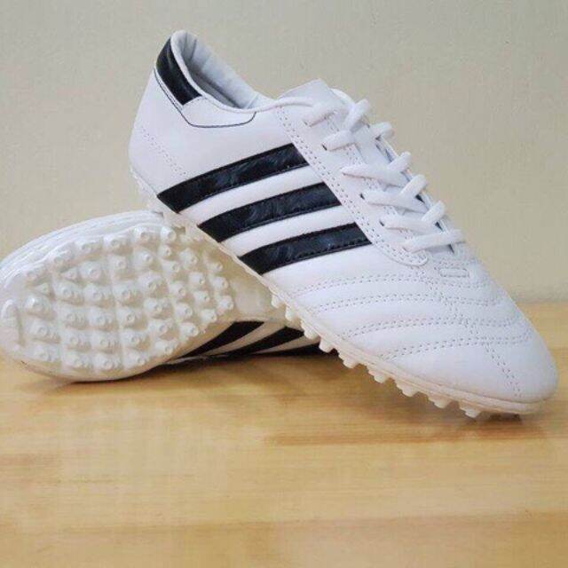 Giày đá bóng CT3 ,Giày đá bóng 3 sọc đế cao su siêu bền