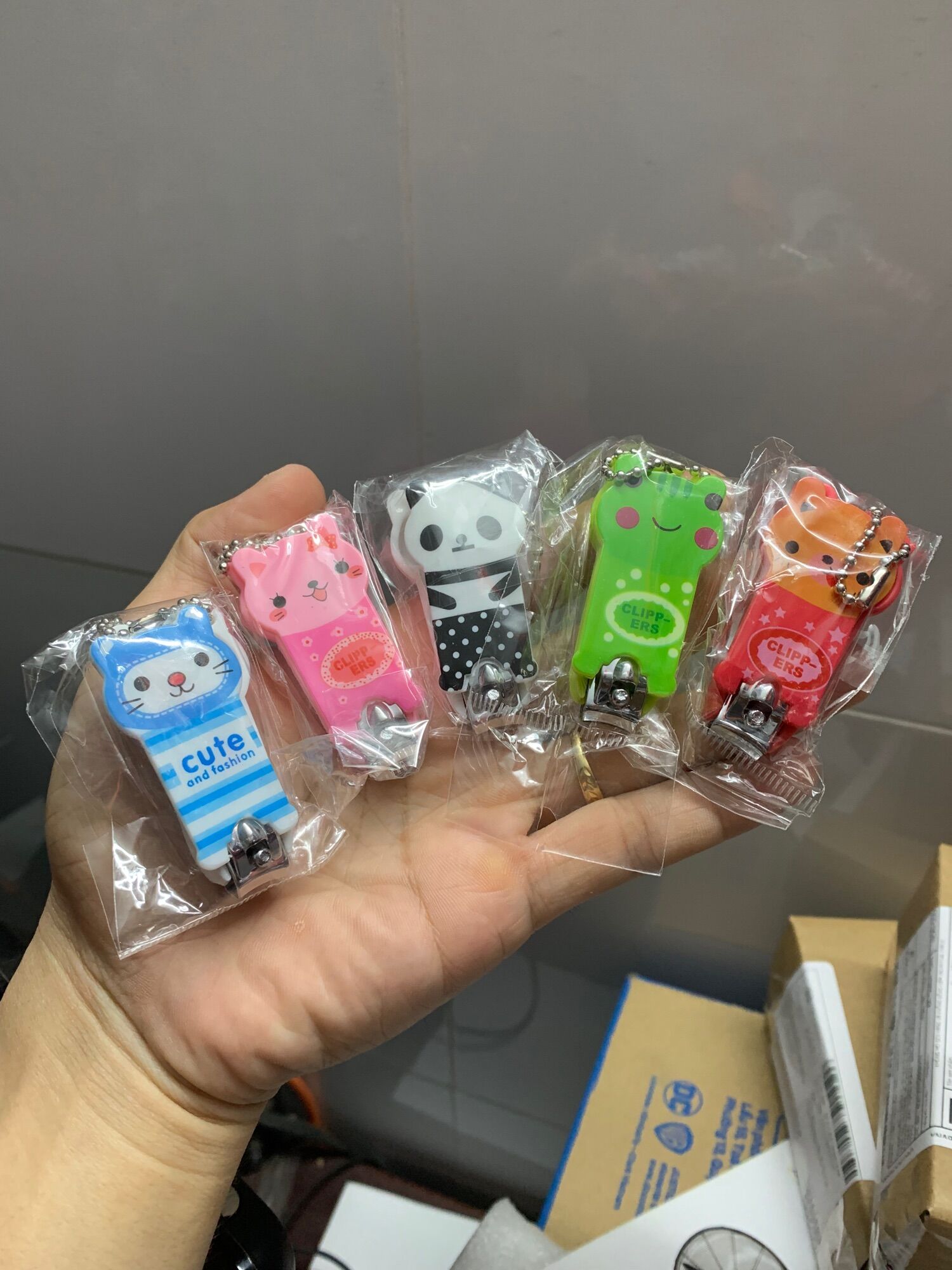 Bấm Móng Tay Cho Bé Hình Thú Dễ Thương Kute
