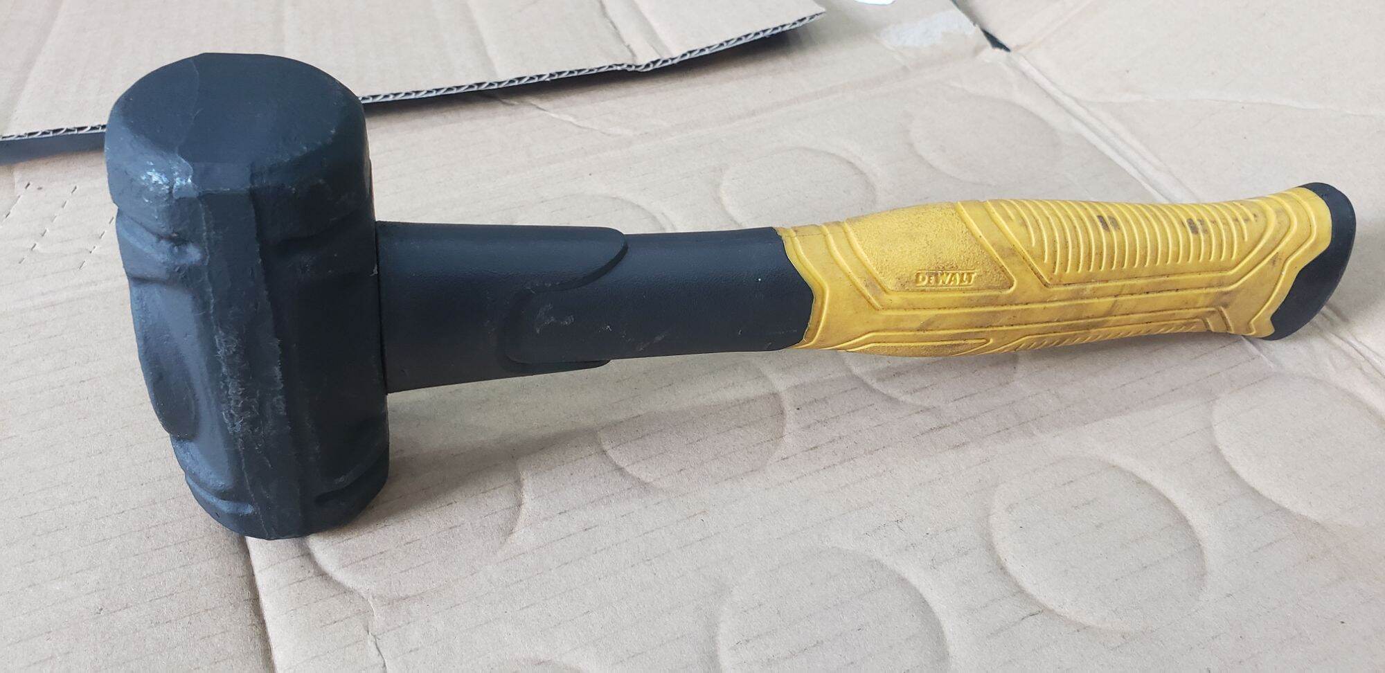 BÚA TẠ DEWALT