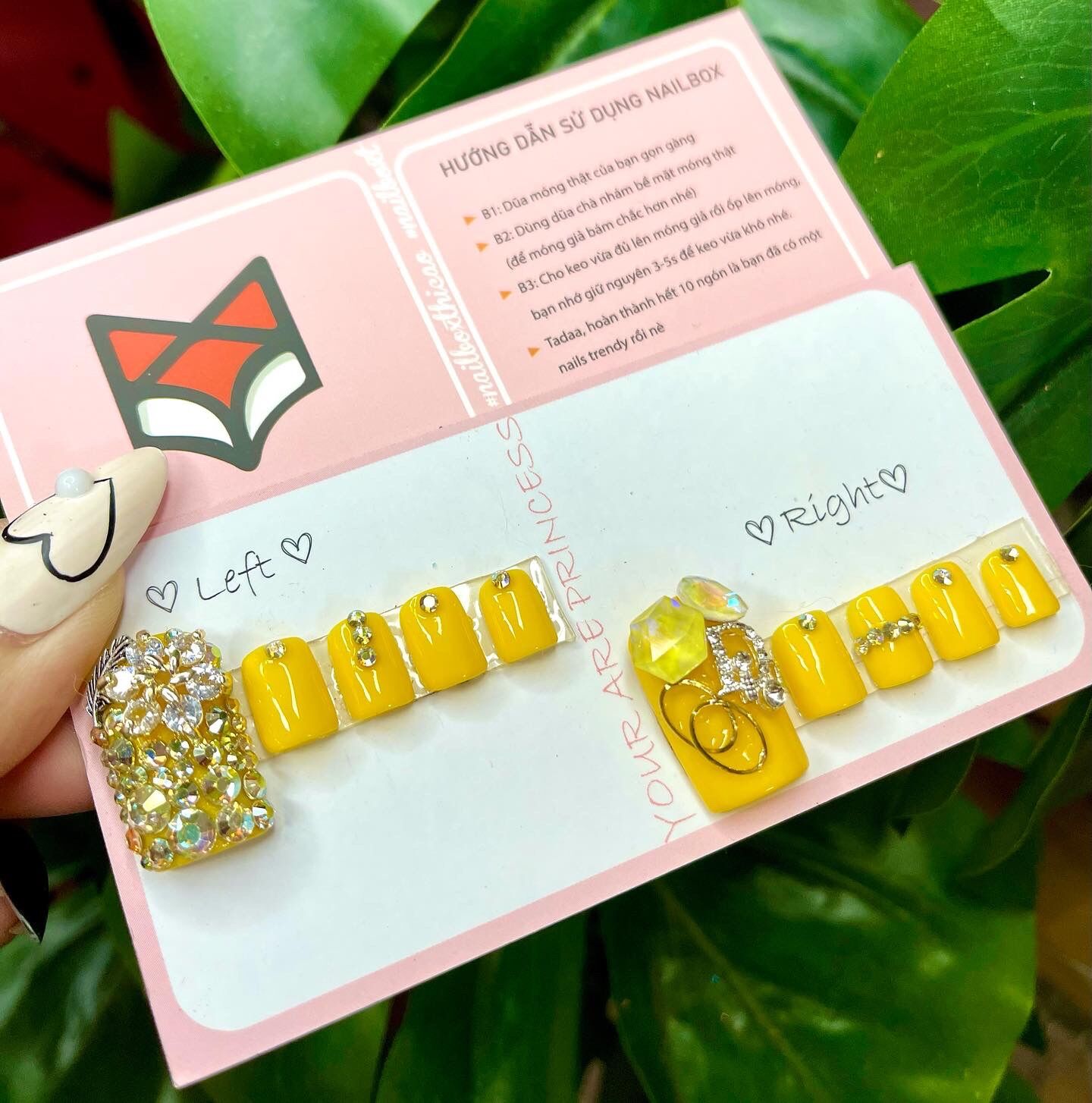[ nails box] móng chân giả đính đá tone vàng