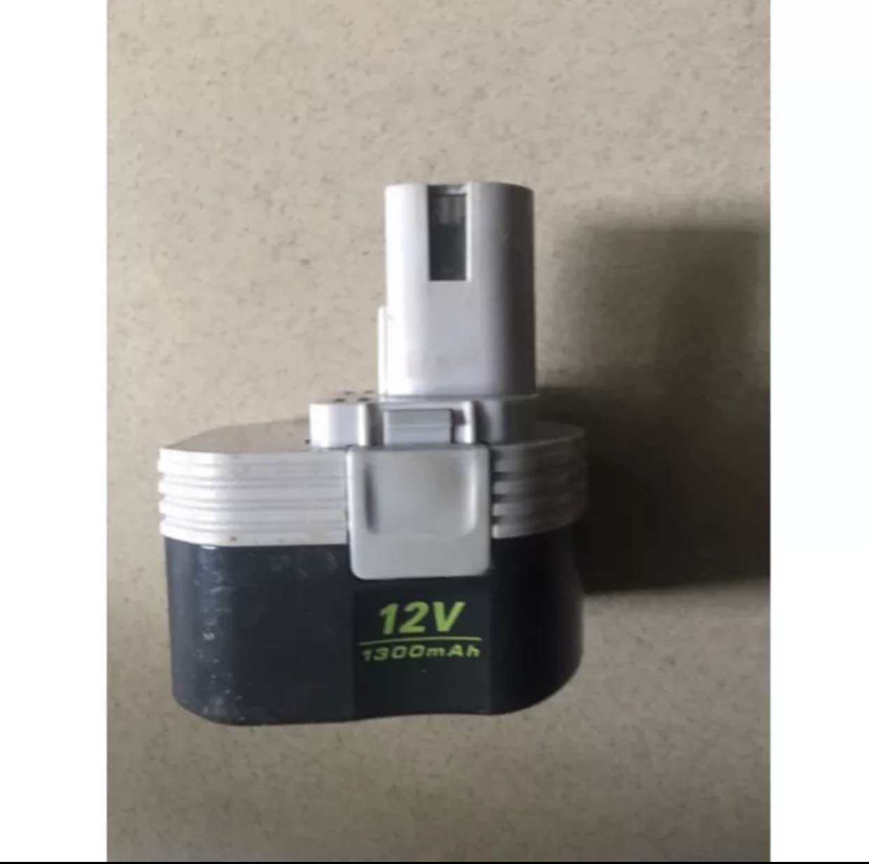 Pin máy khoan và bắn vít Ryobi 12v DC.