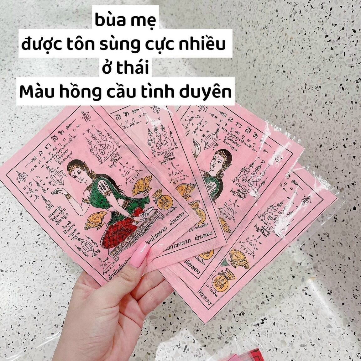 Lá mẹ ngoắc hồng cầu tình duyên