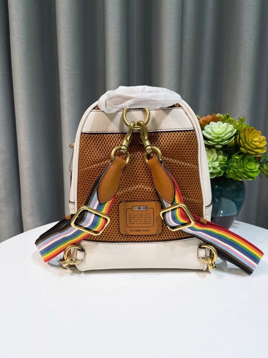 BA LÔ C0A**CH CHARTER BACKPACK 18 DA THẬT XỊN XÒ