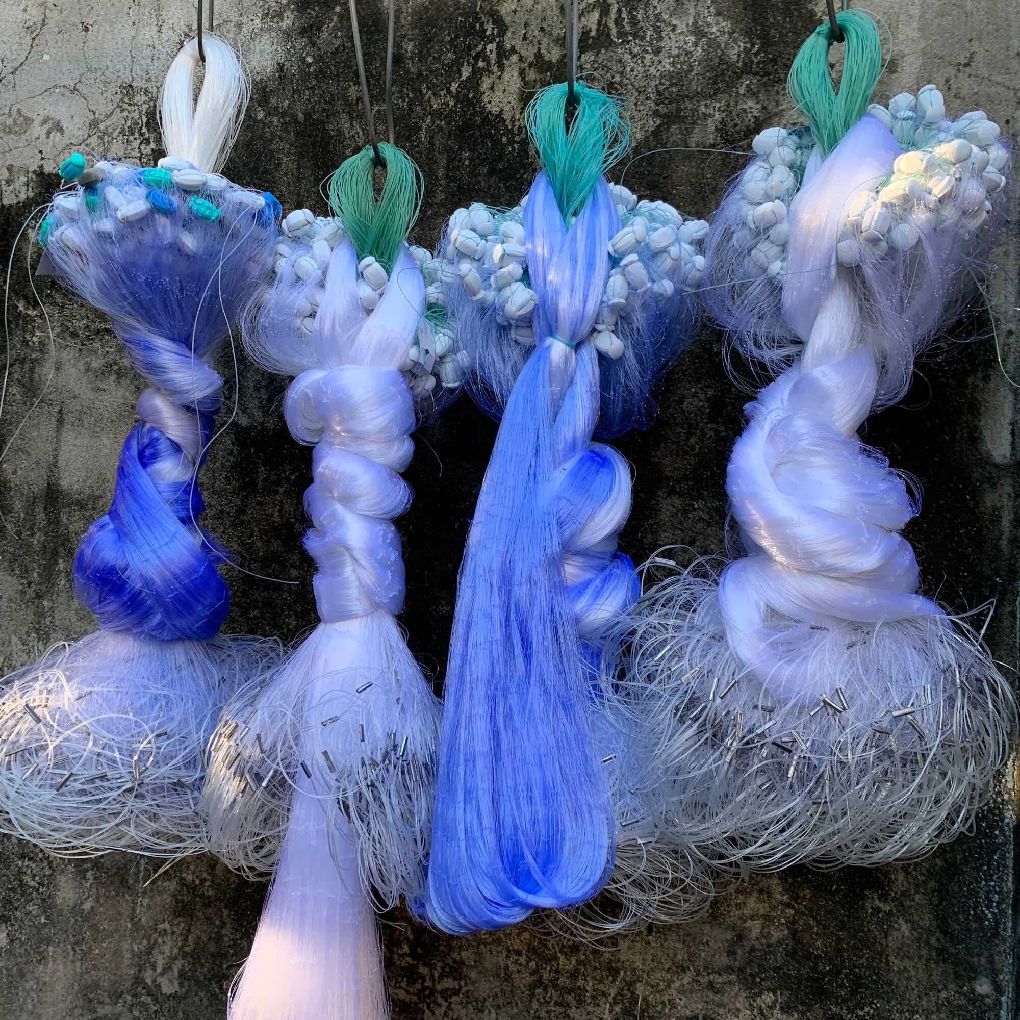 Lưới 3 màng cao 2m và 3m, dài 80m .! cở lưới 4p5 ( then 2,25cm), 5phân ( then 2,5cm), 6phân (then 3cm), 7phân (then 3,5cm), 8phân ( then 4cm), 10phân (then 5cm), 12phân (then 6cm).! Anh chị nhớ áp mã miễn phí vận chuyển trước khi đặt hàng nhé.!