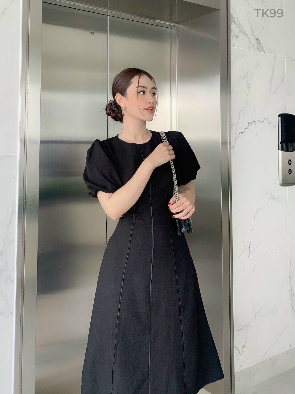 ĐẦM 3 VIỀN SỌC PHOM DÀI