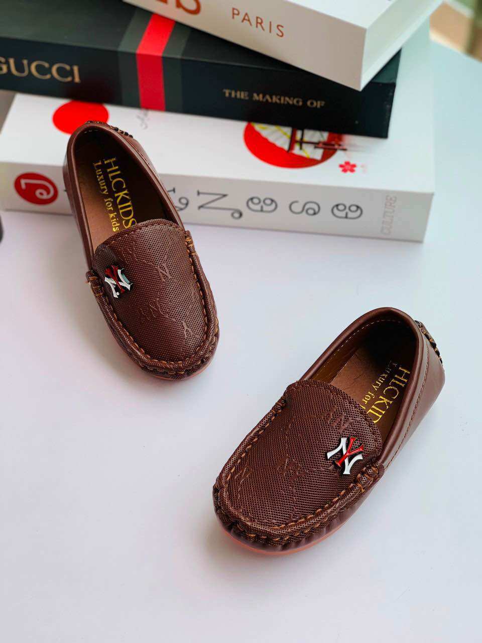 Giày lười trẻ em da mềm (xả kho)
