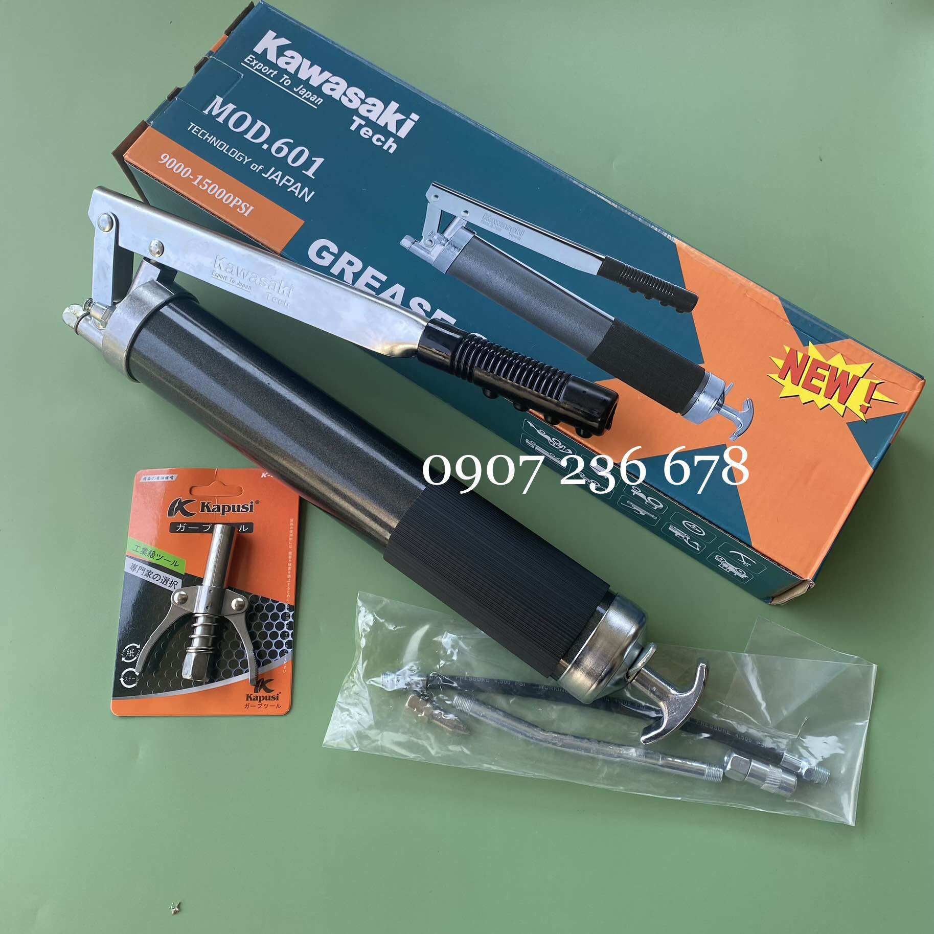 Bơm mỡ cầm tay 600cc, bơm mỡ bò