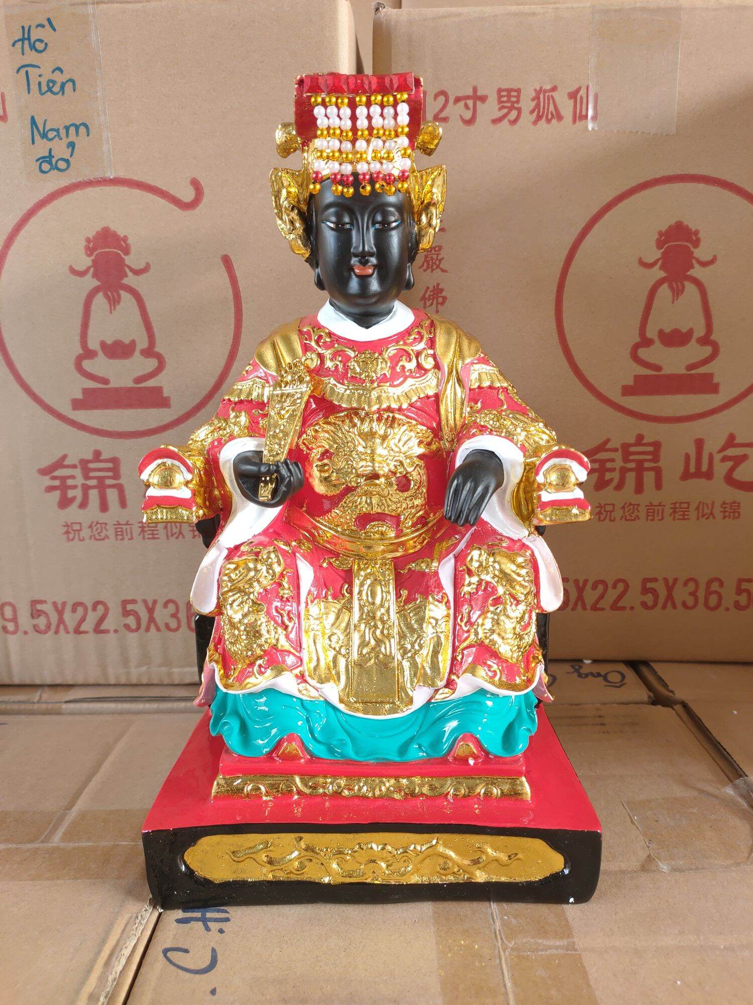 Tượng Linh Sơn Thánh Mẫu. Bà Đen 30cm