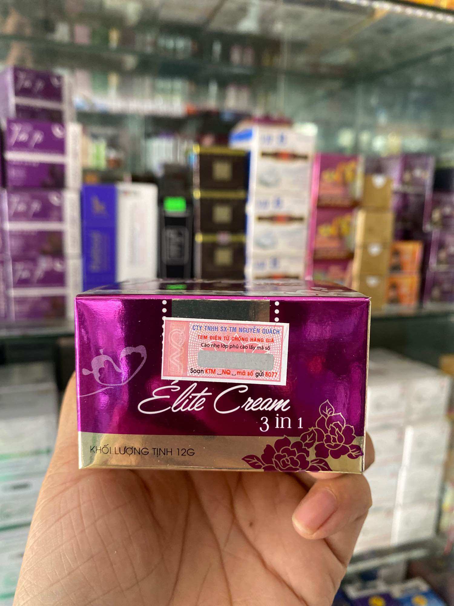 Kem elite con bướm nguyễn quách 3in 1