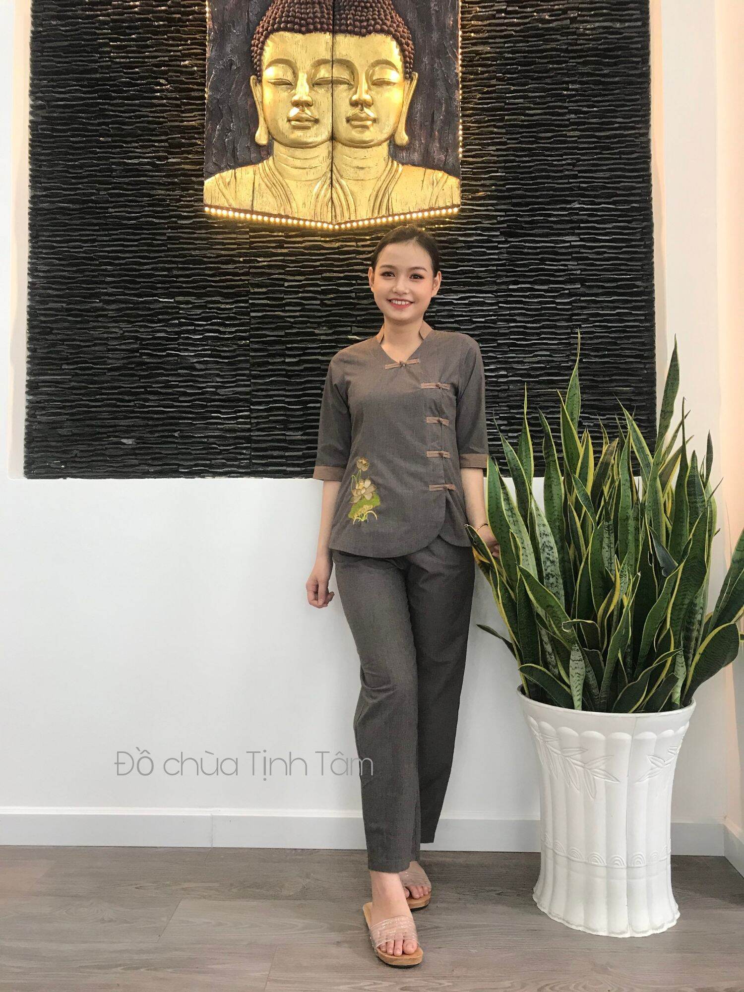 SET PHÁP PHỤC ĐI CHÙA THÊU HOA 5 NÚT