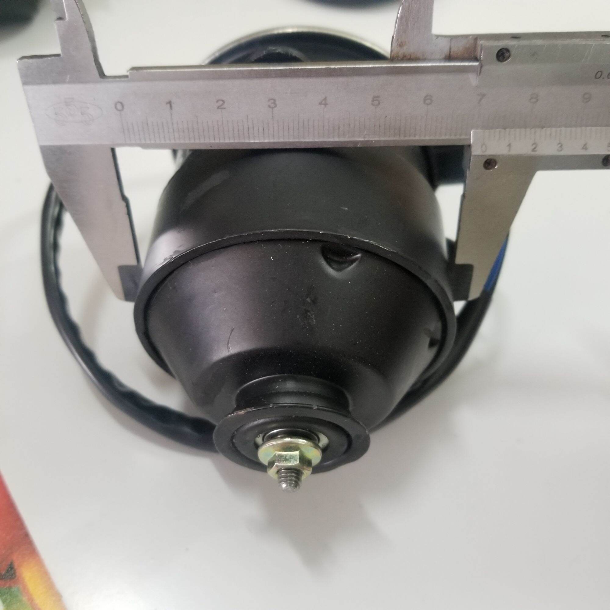Motor quạt dàn nóng DENSO 2V 5311