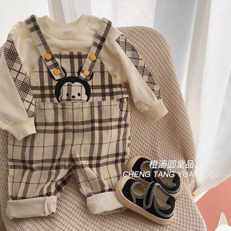 Yếm nhung phối áo cotton cho bé trai