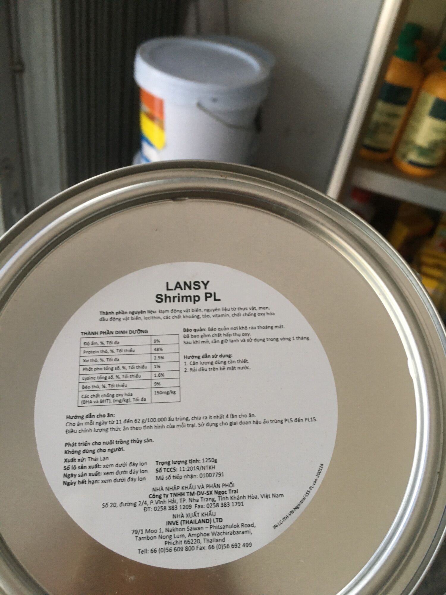 Lansu post  thức ăn cho tôm cá 1 lon ( 1,250kg)