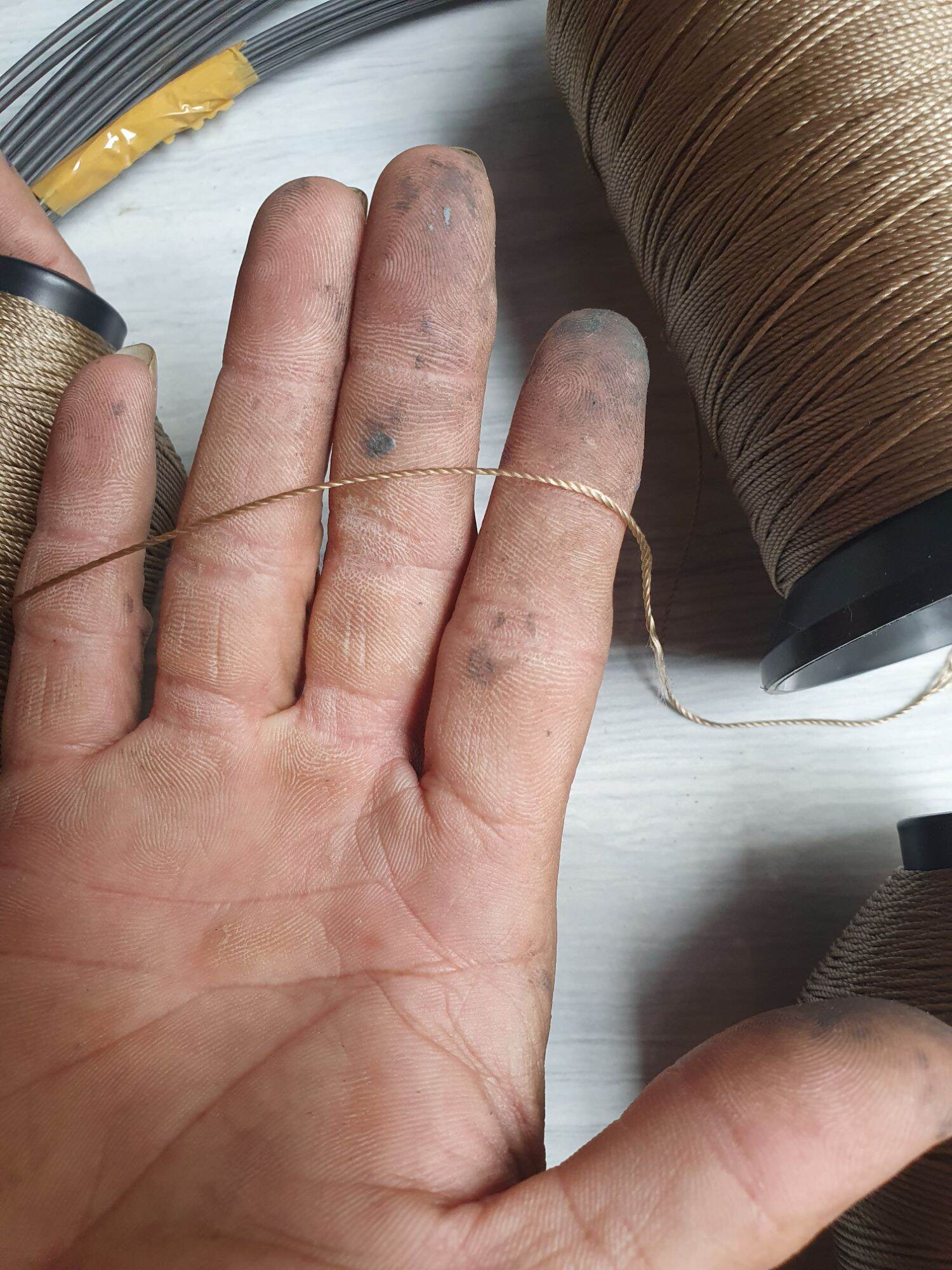 Cuộn Dù nilong số 12 màu cỏ khô.